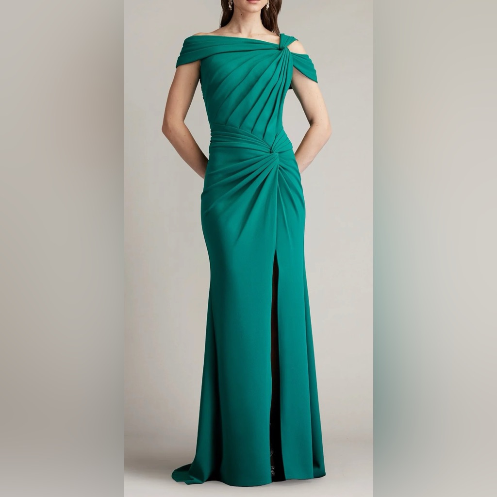 Tadashi Shoij Denali Asymmetric Twist-Knot Gown Bos24465l Nwt